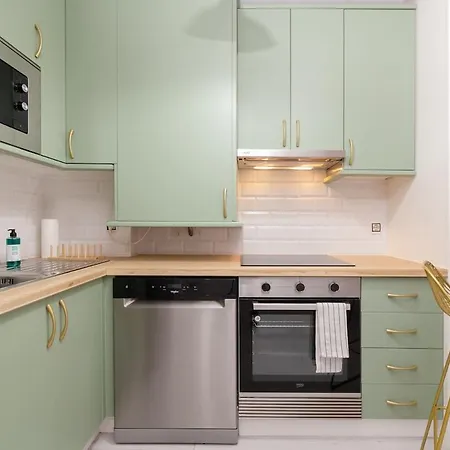 Balcon Con Encanto Con Parking By *