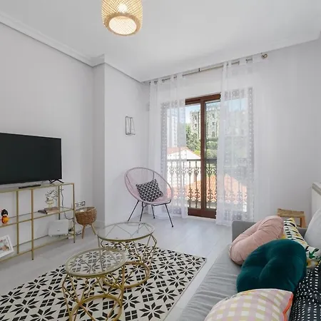 Balcon Con Encanto Con Parking By Διαμέρισμα Βίγκο