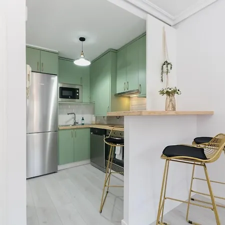 Balcon Con Encanto Con Parking By Βίγκο