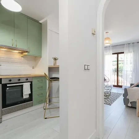 Balcon Con Encanto Con Parking By Βίγκο